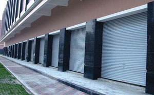 廣州某小區(qū)全小區(qū)卷閘門案例