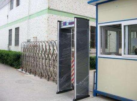 廣州紅外測(cè)溫安檢門為開(kāi)學(xué)防疫做好全面準(zhǔn)備