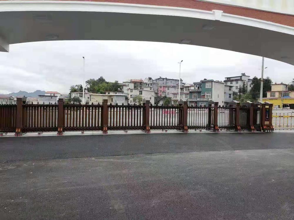 金碧輝煌工程案例 - 中出網(wǎng)-智能出入口與停車充電門戶