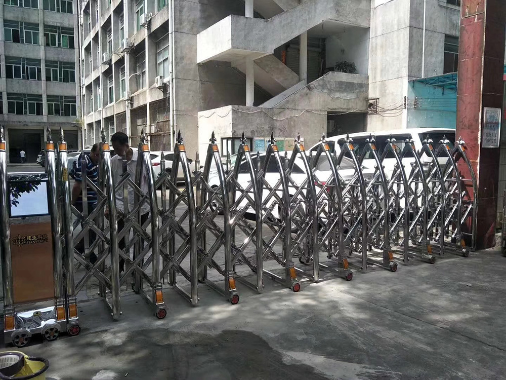 奔騰工程案例 - 中出網(wǎng)-智能出入口與停車(chē)充電門(mén)戶