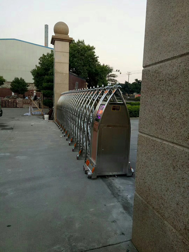 奔騰工程案例 - 中出網(wǎng)-智能出入口與停車(chē)充電門(mén)戶