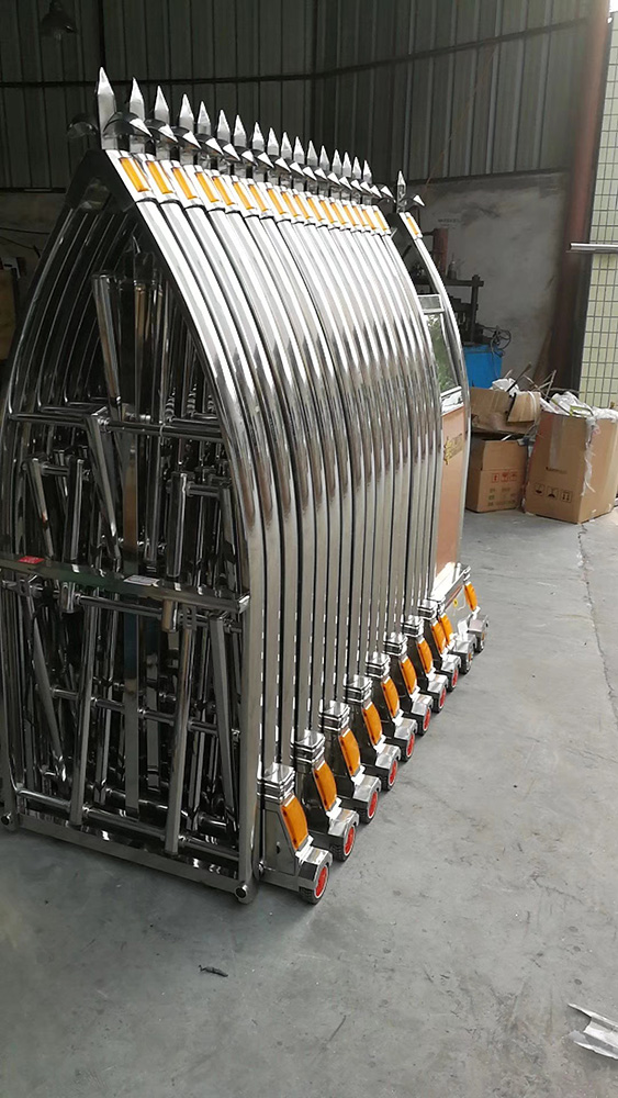 奔騰工程案例 - 中出網-智能出入口與停車充電門戶