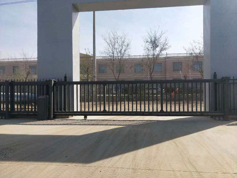 平移門系列案例 - 中出網(wǎng)-智能出入口與停車充電門戶