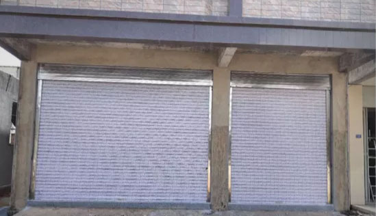 卷閘門系列案例 - 中出網(wǎng)-智能出入口與停車充電門戶