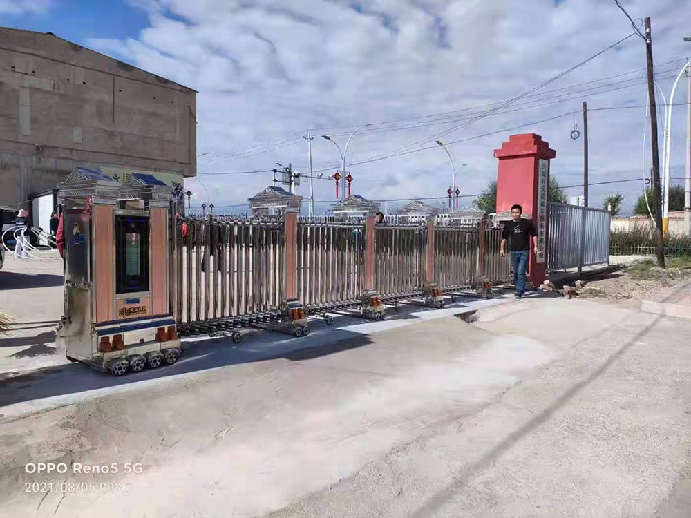 金碧輝煌工程案例 - 中出網-智能出入口與停車充電門戶