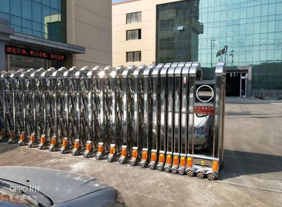 臺州出安智能電動伸縮門成為臺州市雙語學校的搖籃