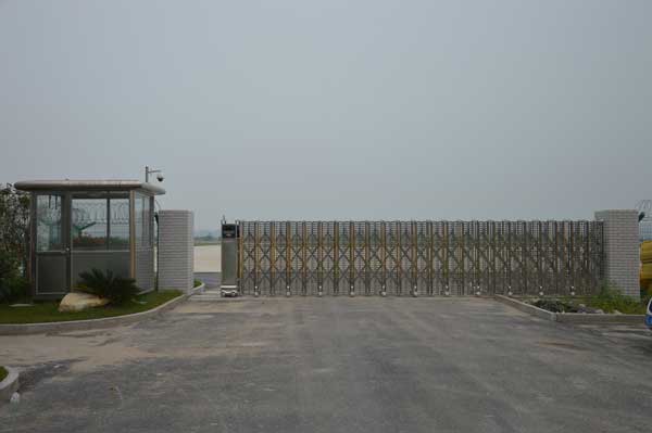 慶賀鎮(zhèn)江出安智能伸縮門進(jìn)駐鎮(zhèn)江機(jī)場(chǎng)