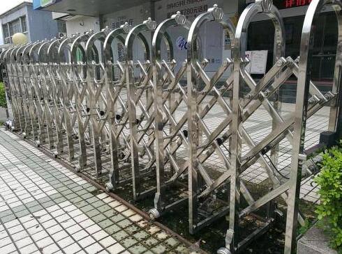 鳴謝嘉興南湖亞朵酒店選用嘉興出安智能電動伸縮門