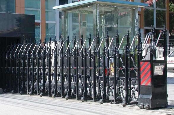 嘉興出安智能電動(dòng)伸縮門成嘉興職業(yè)技術(shù)學(xué)院的安全看護(hù)