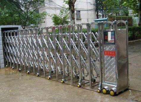 嘉興出安智能伸縮門(mén)成功牽手嘉興市金利化工有限責(zé)任公司