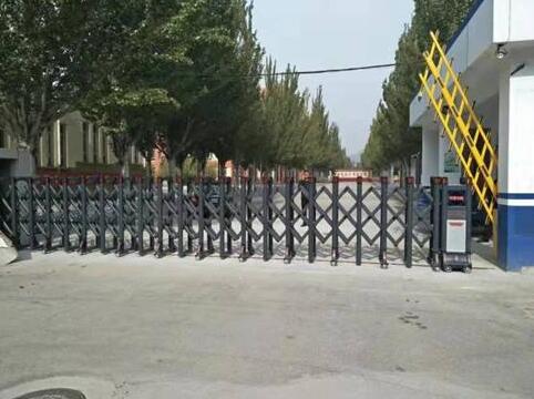 嘉興市禾晟生物制品有限公司安裝嘉興出安智能電動(dòng)伸縮門(mén)正式投入使用