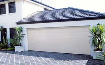 車(chē)庫(kù)門(mén) - 車(chē)庫(kù)門(mén)