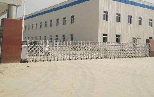 滄州出安智能伸縮門點綴滄州陽光英語培訓(xùn)學(xué)校