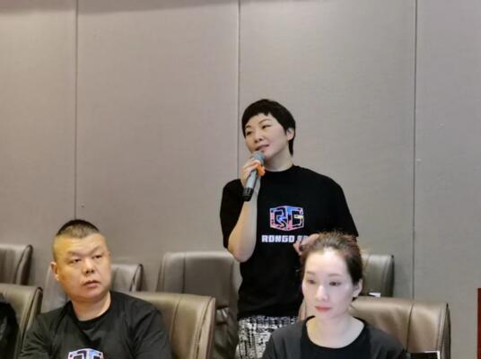 海南海口店徐麗君女士