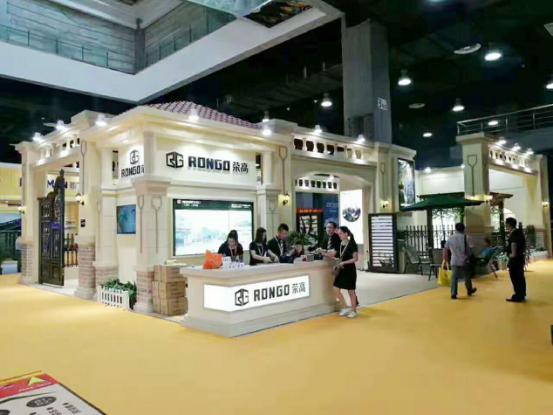 榮高智能門窗鋁藝新品榮耀亮相，火爆全場