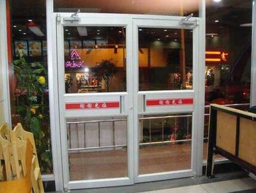 文沖安置房BS3-S122型號肯德基門案例 - 中出網(wǎng)-智能出入口與停車充電門戶