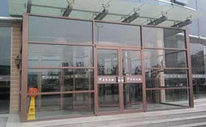 星華海岸城EM-CZ355型號(hào)肯德基門案例