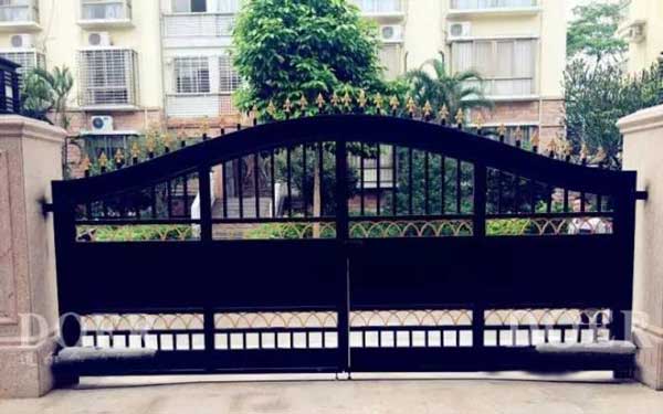 感謝江門華茵堡選用江門出安智能開門機