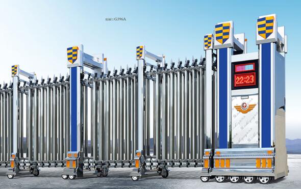 連云港出安智能電動(dòng)伸縮門亮相在香閣里拉花園大門口