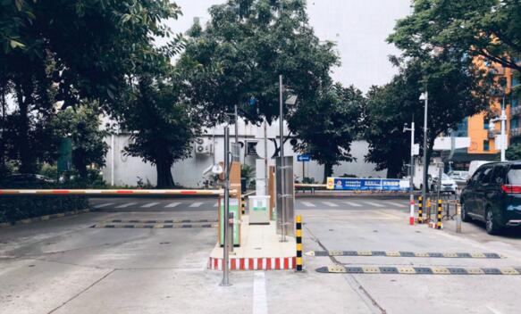 深圳八卦嶺智慧升級(jí)！捷停車·云托管一套帶走停車場(chǎng)“頑疾”