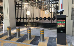 天津南開中學(xué)