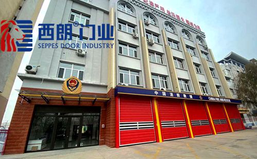 南通瞬間開啟的消防站硬質(zhì)快速卷簾門