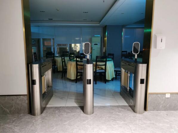 呵護健康，守護安全——富士智能助力深圳衛(wèi)健委升級智慧人行系統(tǒng)