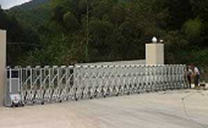 龍巖岅寮嶺監(jiān)測站電動伸縮門案例