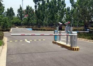 道爾停車設(shè)備進(jìn)駐贛州濱江七大公園