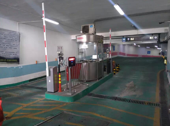 太倉萬達(dá)停車場系統(tǒng)工程案例 - 中出網(wǎng)-智能出入口與停車充電門戶