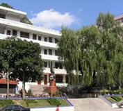 鰲陽中學選擇寧德出安伸縮門作為校大門