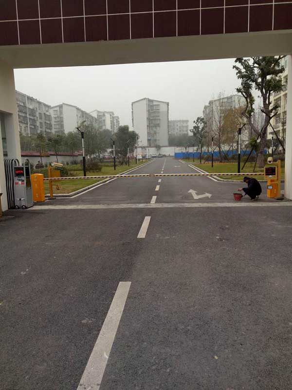 慶賀瀘州出安智能車牌識別系統(tǒng)進駐四川省納溪供電有限責任公司