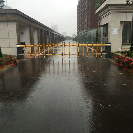 慶賀錦州出安智能柵欄道閘進(jìn)駐錦州東湖國(guó)際