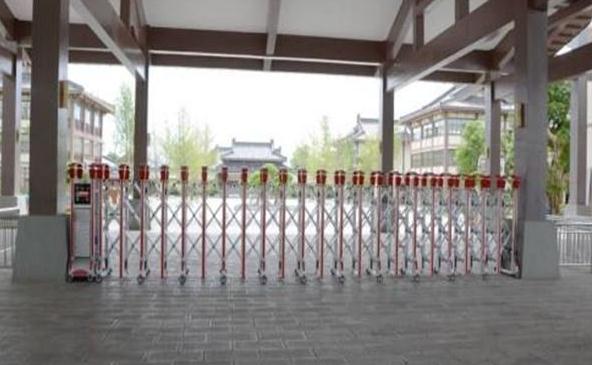 秦皇島市中等專業(yè)學(xué)校選擇秦皇島出安智能為伸縮門供貨商