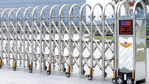 喜迎玉溪出安智能伸縮門進駐櫻花谷