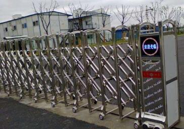 衢州出安智能伸縮門成功牽手廣和春江月