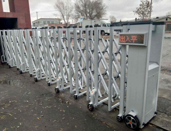 衢州出安智能伸縮門(mén)帶給浙江省衢州第三中學(xué)的形象展示