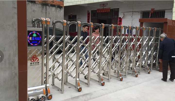 撫州出安智能電動伸縮門進(jìn)駐撫州農(nóng)家小院子