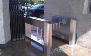 北京門頭溝區(qū)政府門禁出入口通道閘案例