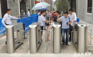 順德和園景區(qū)增設(shè)智能人行通道閘機(jī)案例