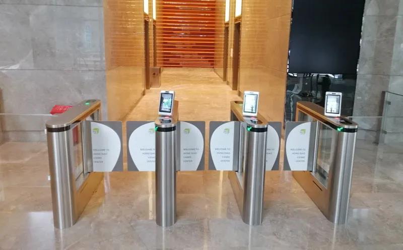 上海虹橋中心大廈通道閘工程案例