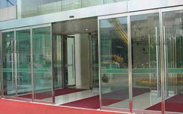 平移式感應(yīng)門