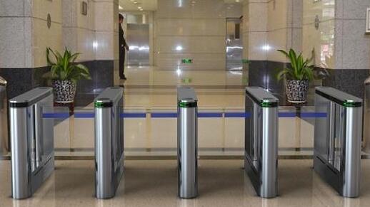 何為定制荊門智能通道閘服務(wù)？它為企業(yè)帶來什么價值？