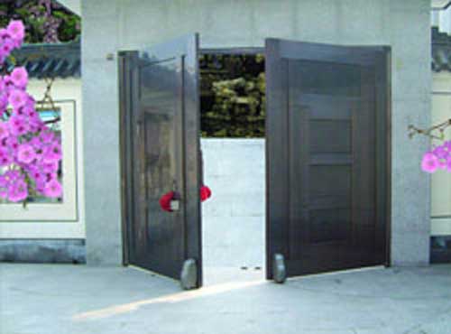 吳江橫扇獨(dú)院豪宅開(kāi)門(mén)機(jī)案例 - 中出網(wǎng)-智能出入口與停車(chē)充電門(mén)戶(hù)