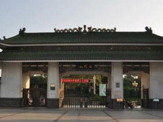 汕尾玄武山旅游區(qū)為汕尾出安智能電動(dòng)伸縮門點(diǎn)贊