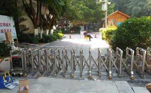 淮北國(guó)家礦山公園伸縮門(mén)案例