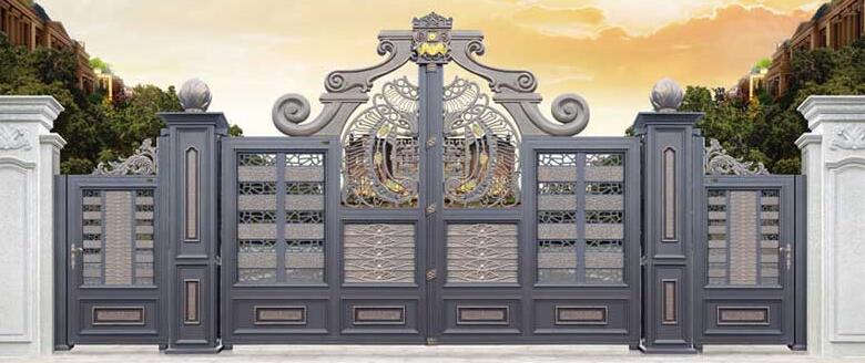 安順出安智能鋁藝大門安裝在家喻五洲大門口