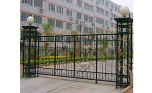安順奧林匹克花園鐵藝大門案例