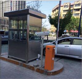 慶賀克拉瑪依出安智能車牌識(shí)別系統(tǒng)進(jìn)駐克拉瑪依伊寧商業(yè)廣場(chǎng)