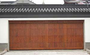 翻板車庫(kù)門